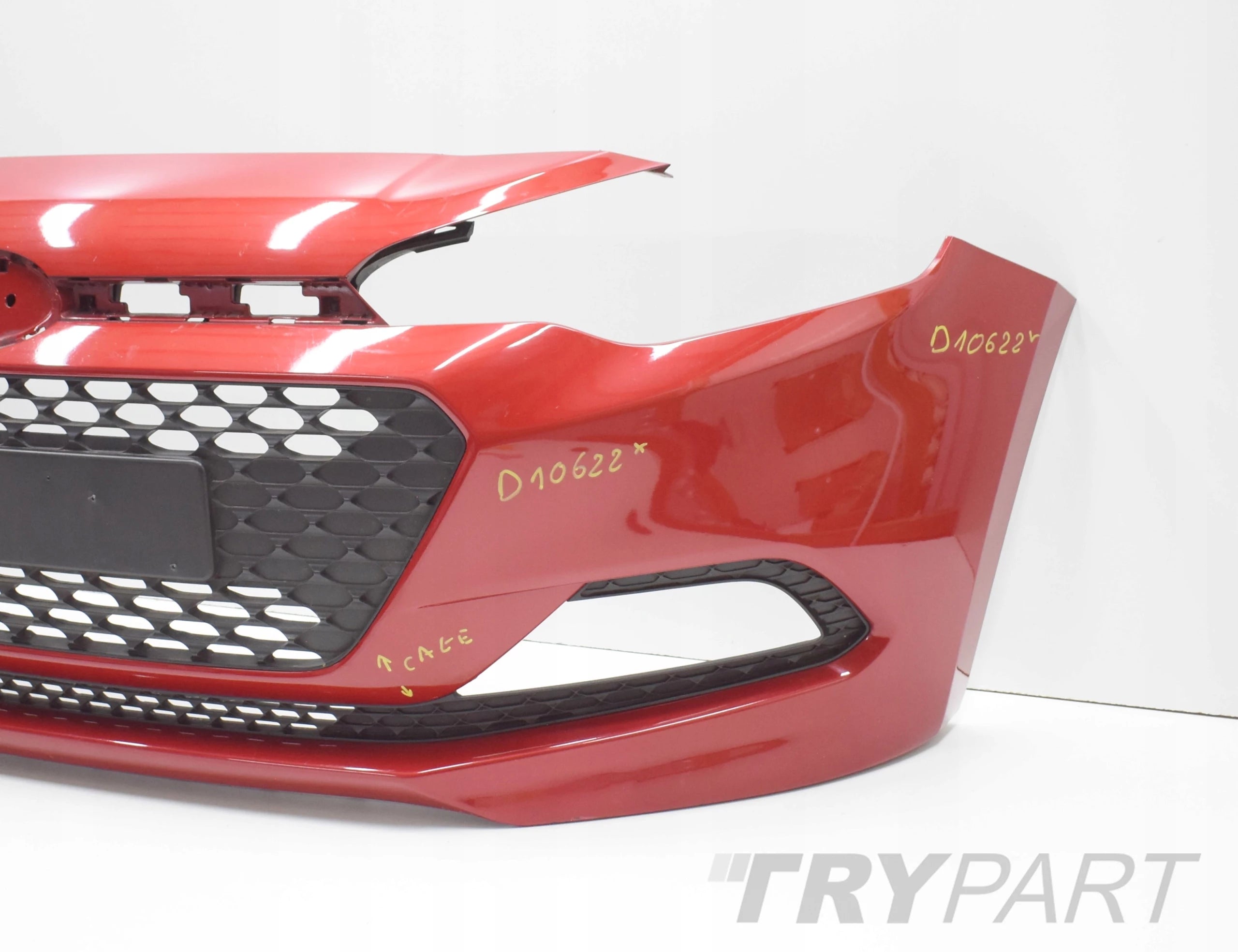 HYUNDAI I20 II FRONT BUMPER ORG + GRILLES