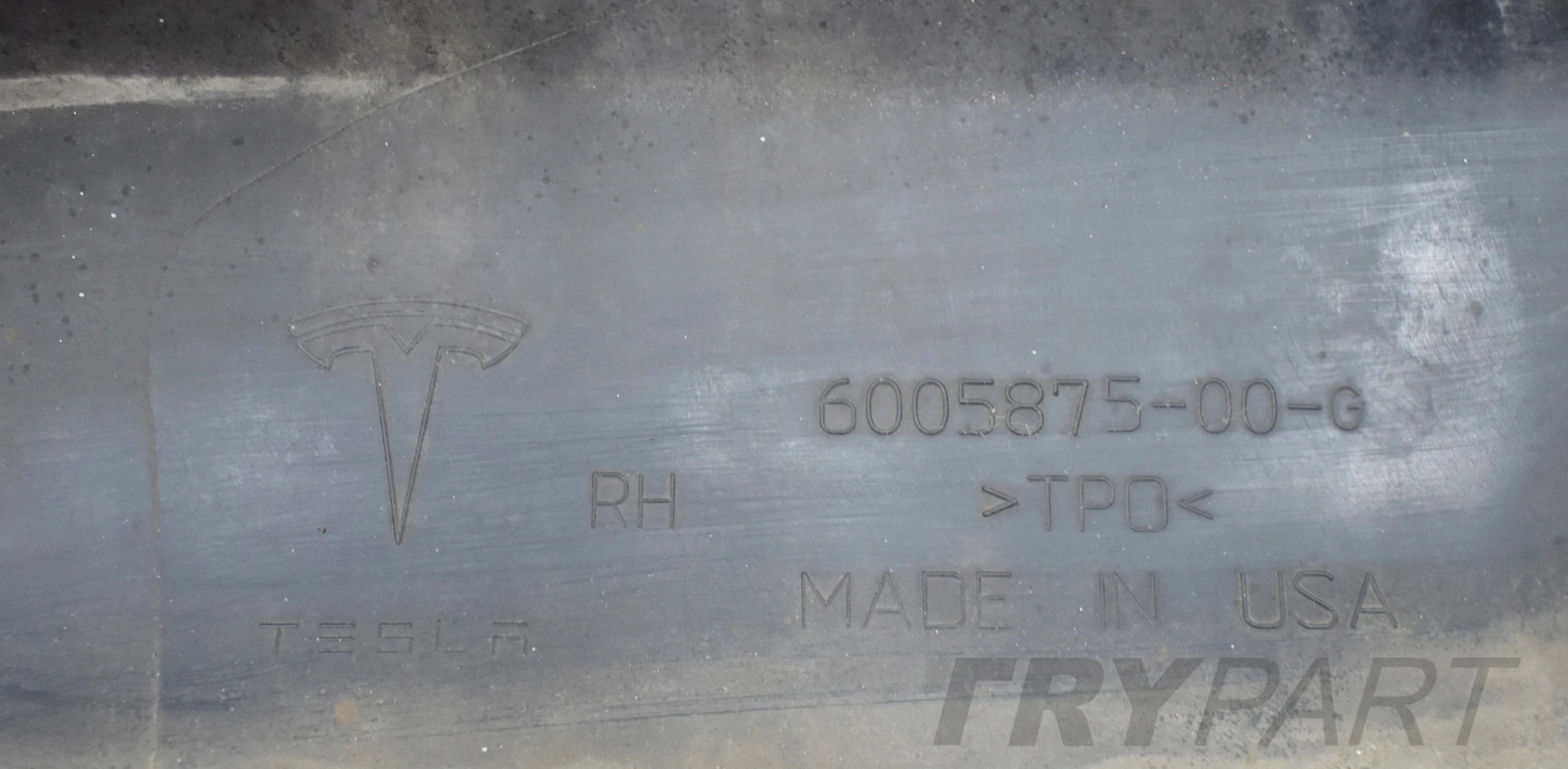 TESLA MODEL S RIGHT DOOR SILL TRIM RIGHT SILL ORG 6005875-00-G