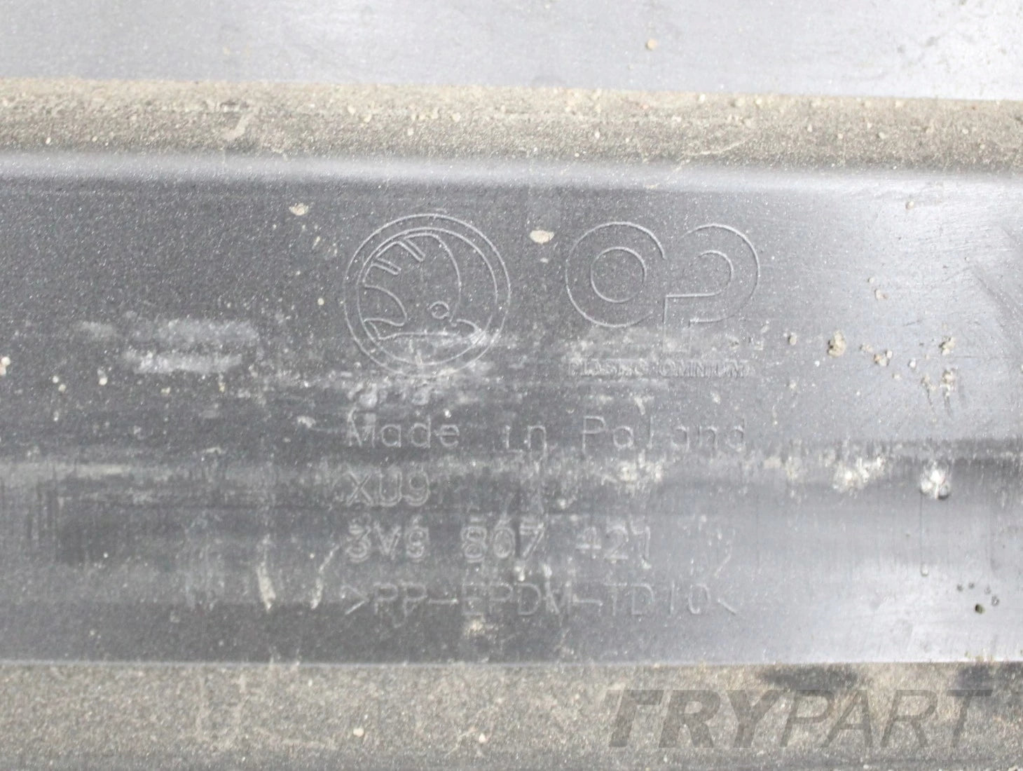 SKODA SUPERB III 3V9 SCOUT REAR BUMPER ORIGINAL ESTATE + BOTTOM