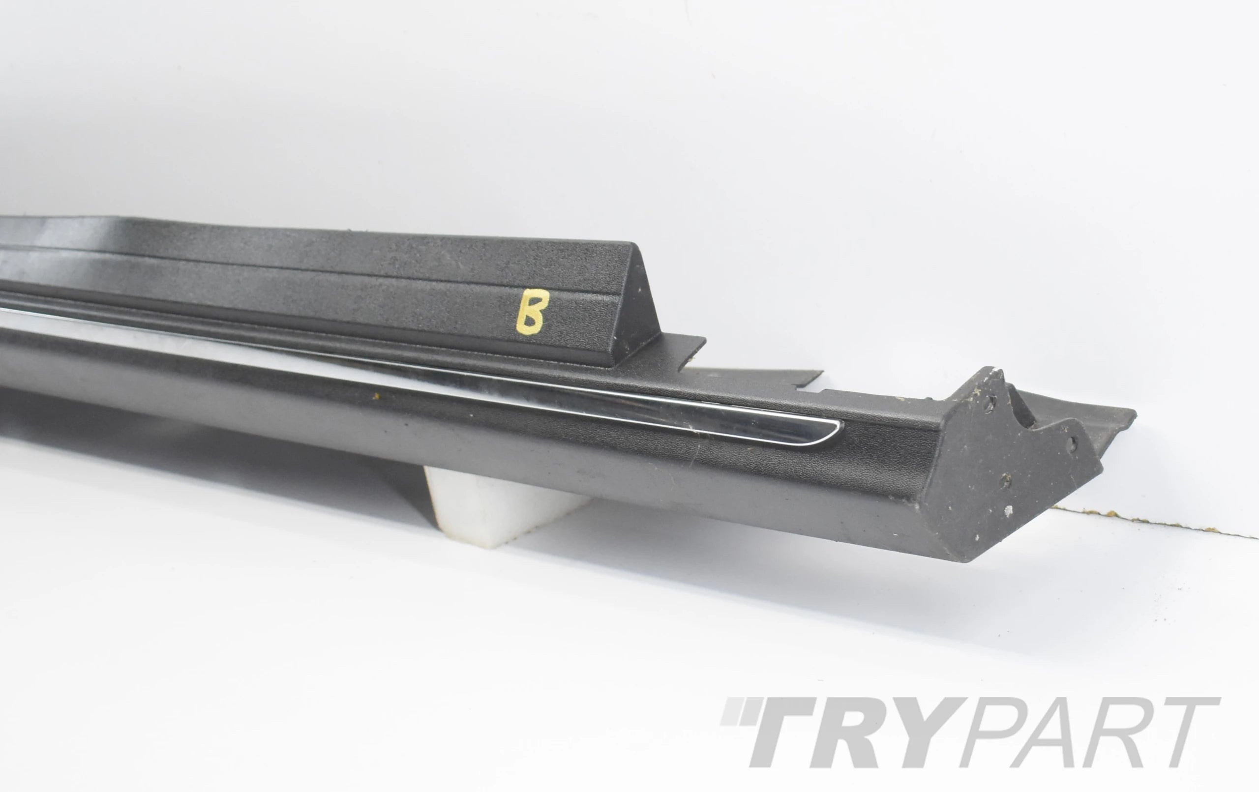 MERCEDES ML W166 DOOR SILL STRIP RIGHT +CHROME