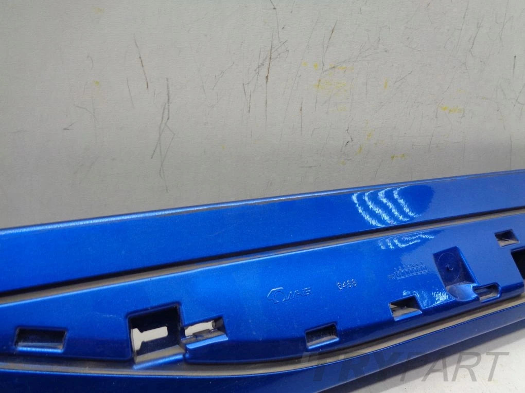 YARIS III LIFT IV 17- Right Rear Door Molding
