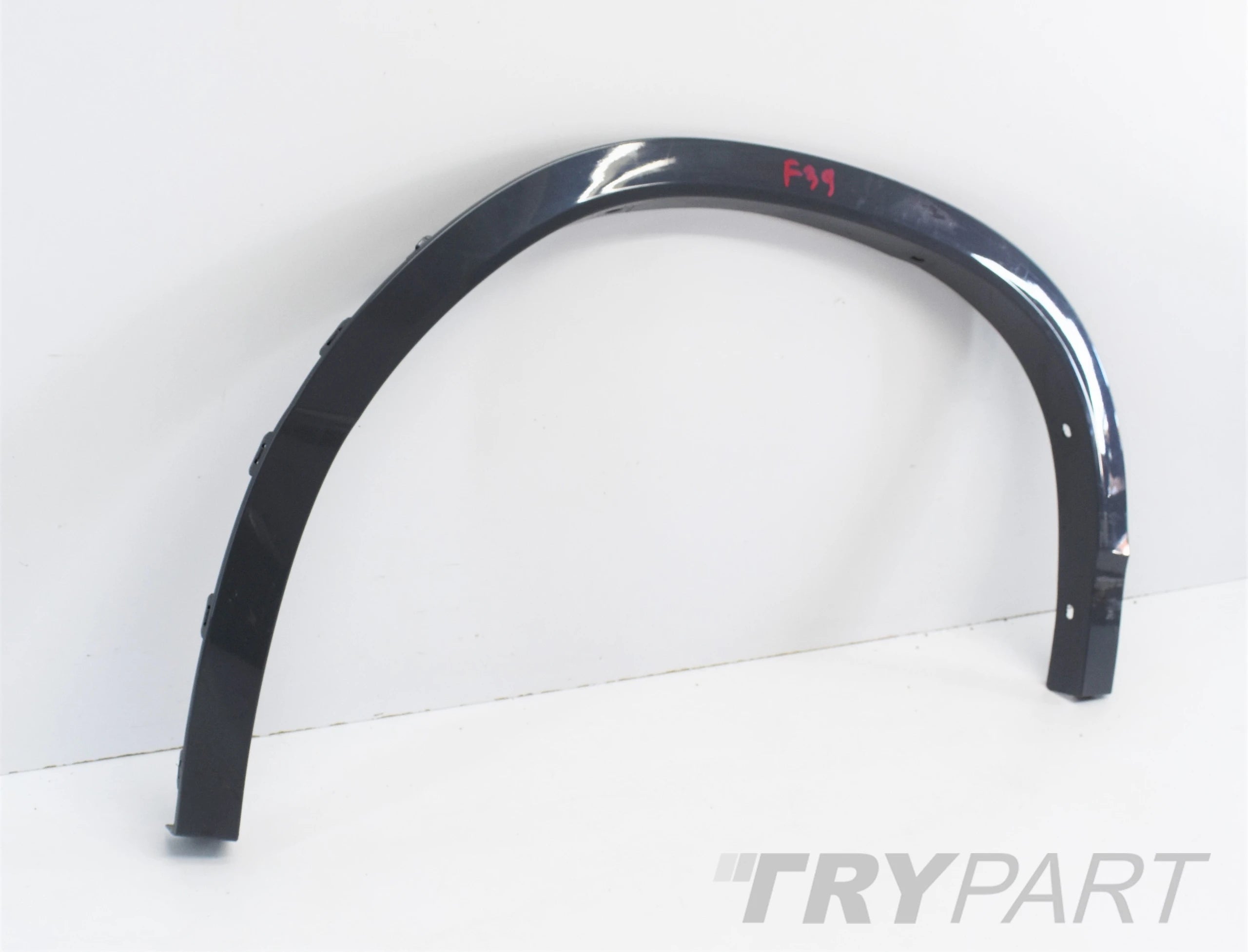 BMW F39 M PACKAGE REAR RIGHT FENDER TRIM