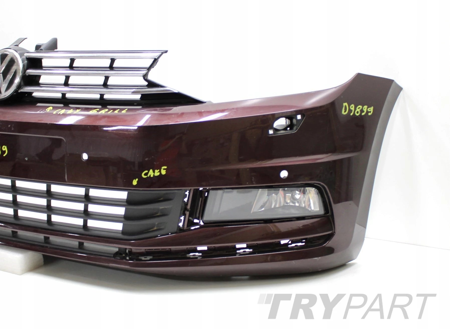 VW Touran II 5TA Front Bumper OEM + Grille + Vents