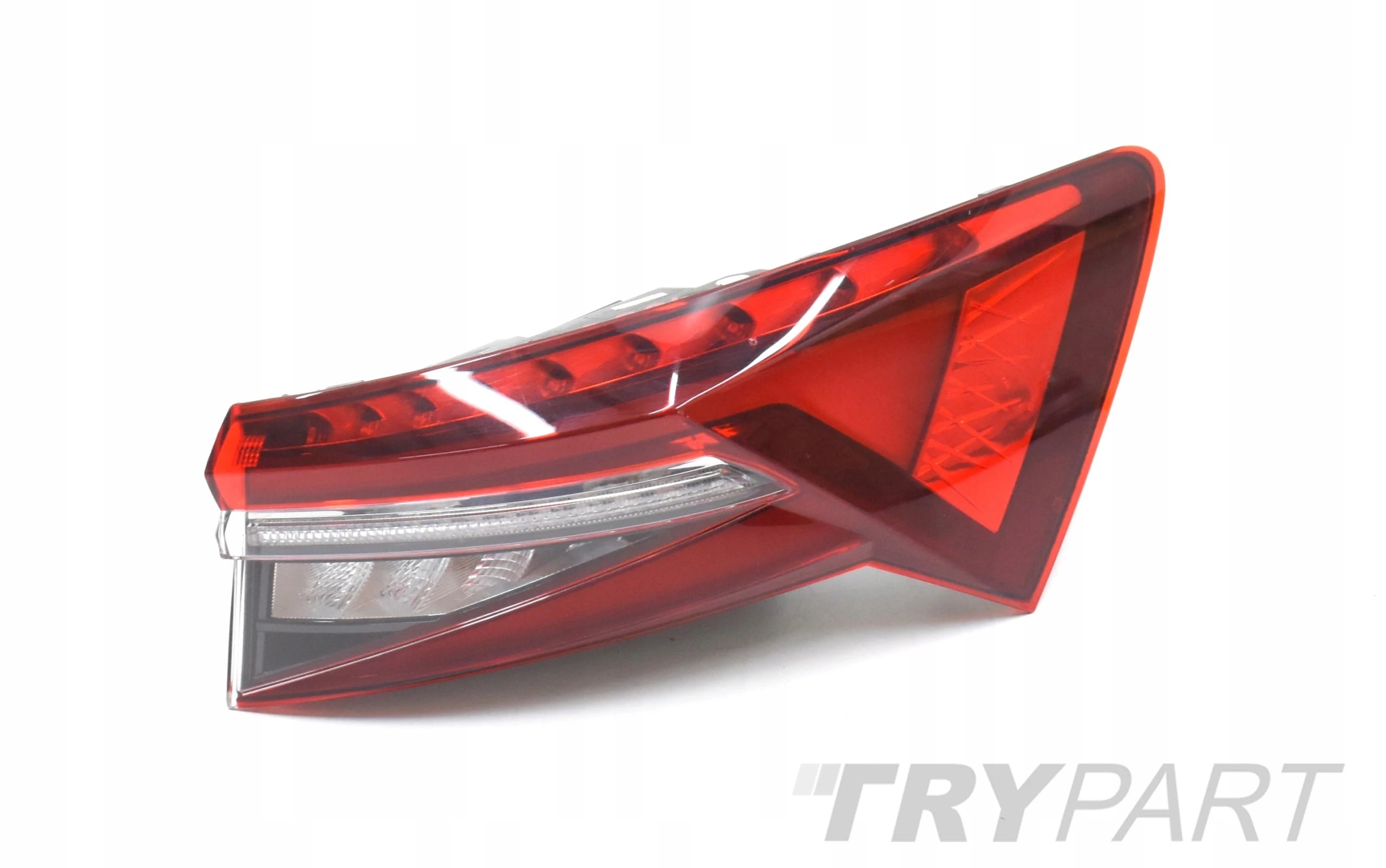 SKODA KODIAQ LIFT 565 RIGHT REAR TAIL LIGHT ORG EU 565945208B