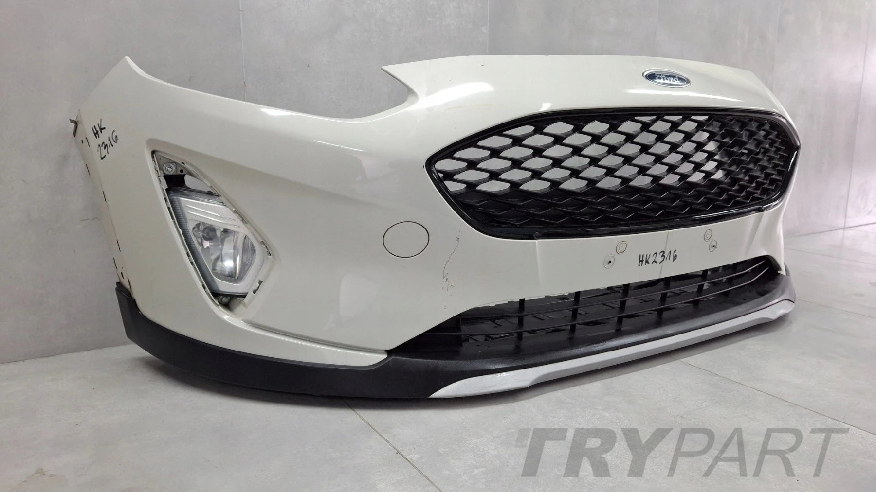Front Bumper Ford Fiesta Mk8 VIII ACTIVE 17-21 / + Cover + Fog Lamp