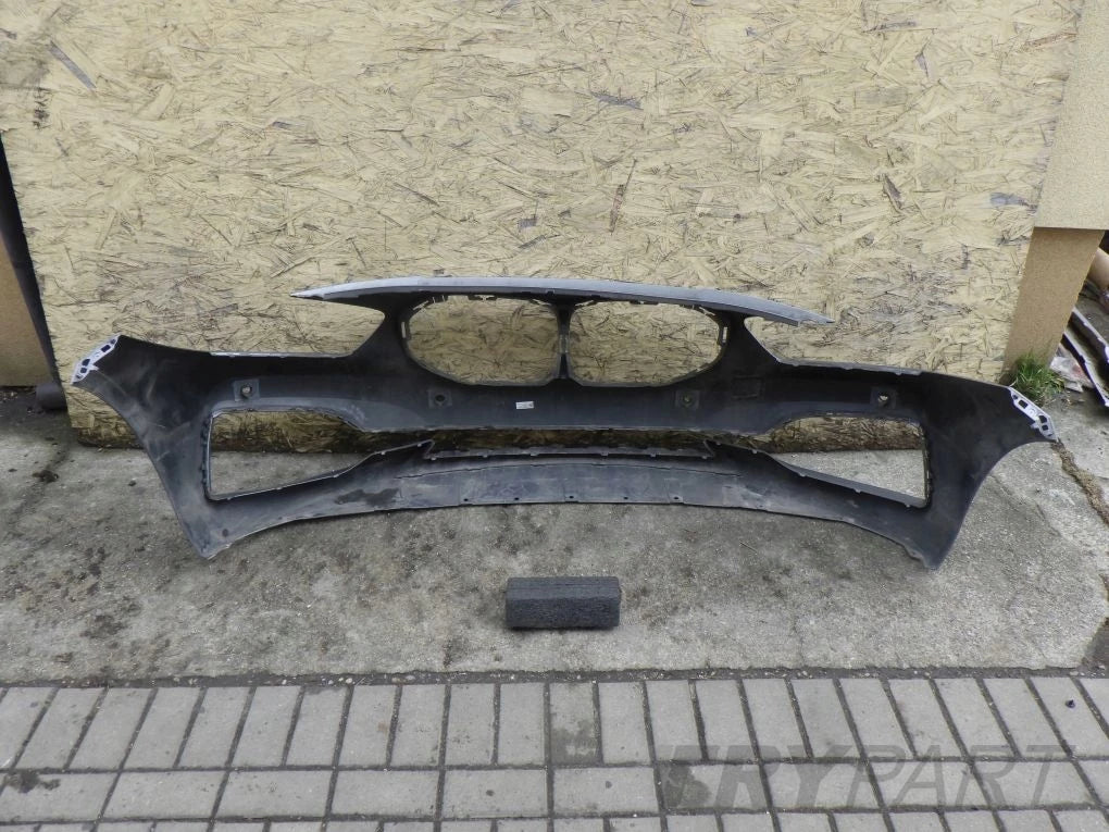 BMW 1 F40 2019- Front Bumper