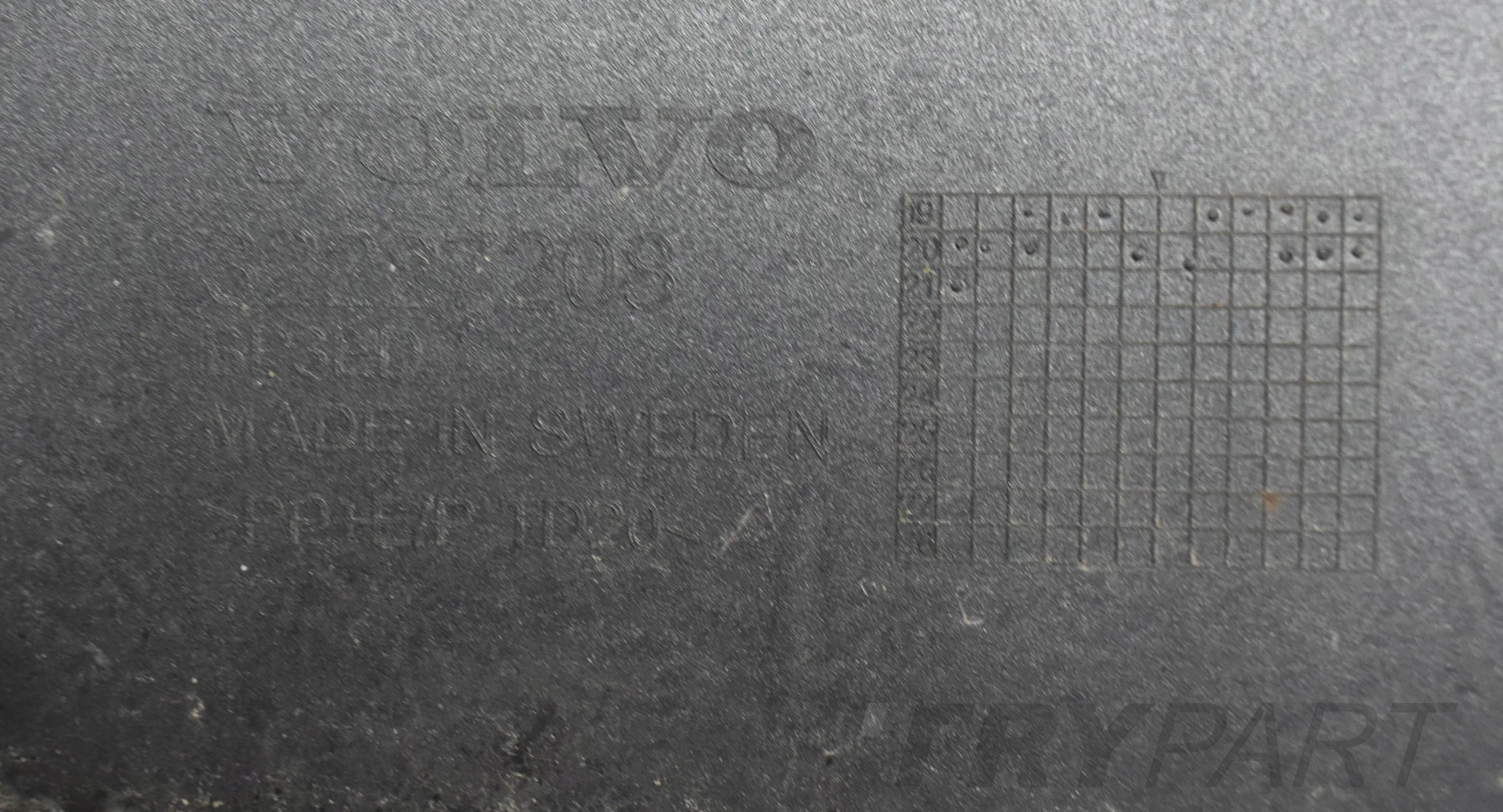 VOLVO S90 V90 LIFT R DESIGN FRONT BUMPER ORG