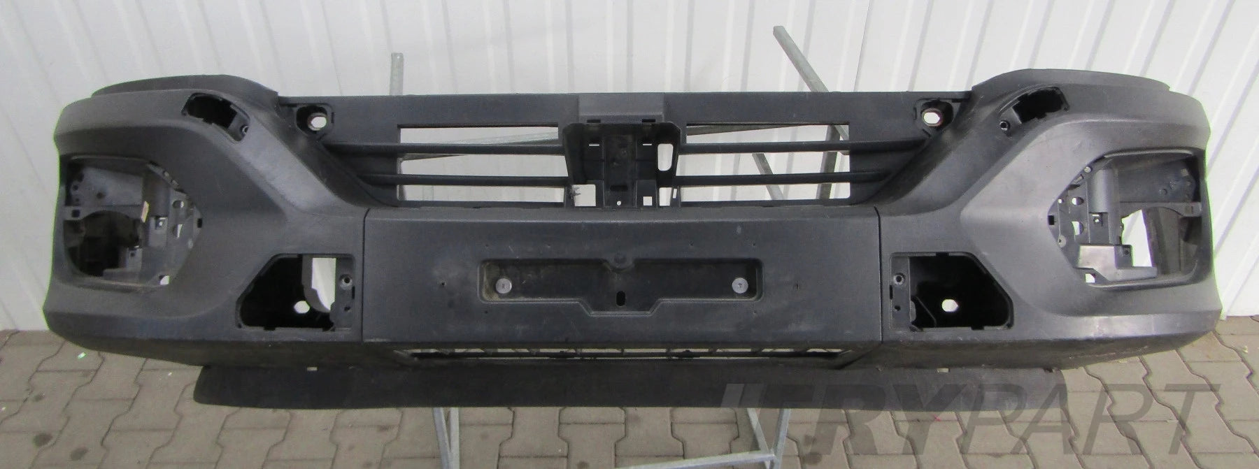 Front Bumper IVECO DAILY IV LIFT 19- Reinforcement