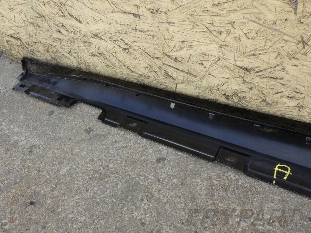 AUDI A5 SPORTBACK 8W 8W8 20- Right Sill Strip