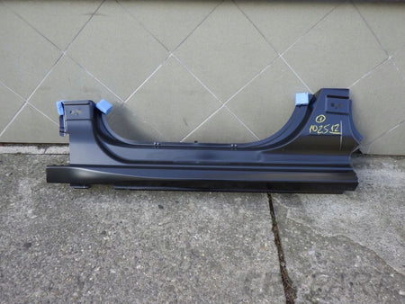 PEUGEOT 208 II 2 2019- Left Sill Panel Cover