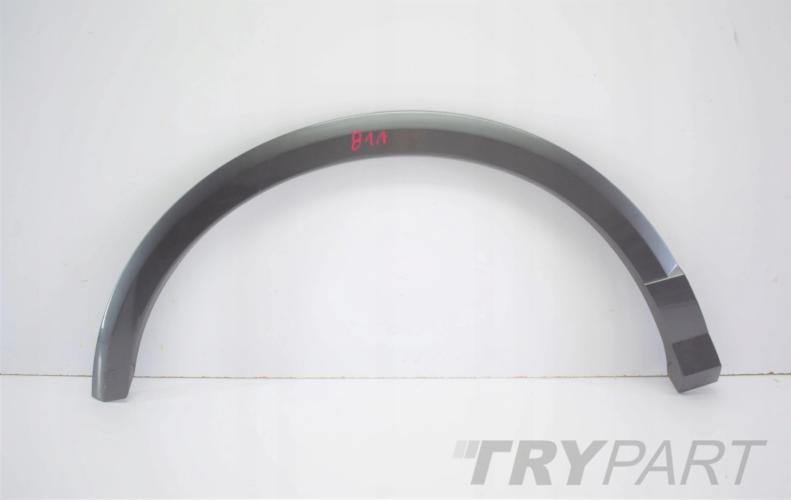 AUDI Q2 81A REAR FENDER MOLDING RIGHT ORG COMPLETE