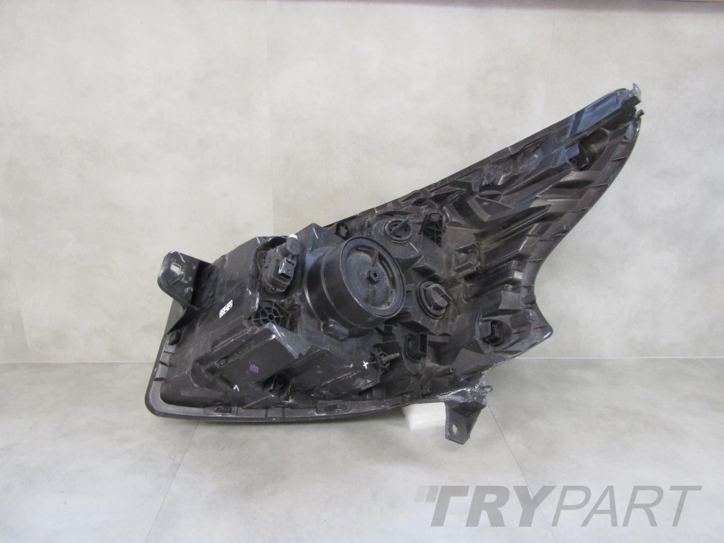 HEADLIGHT RENAULT TRAFIC 3 III STANDARD 14-19 RH 260109424R