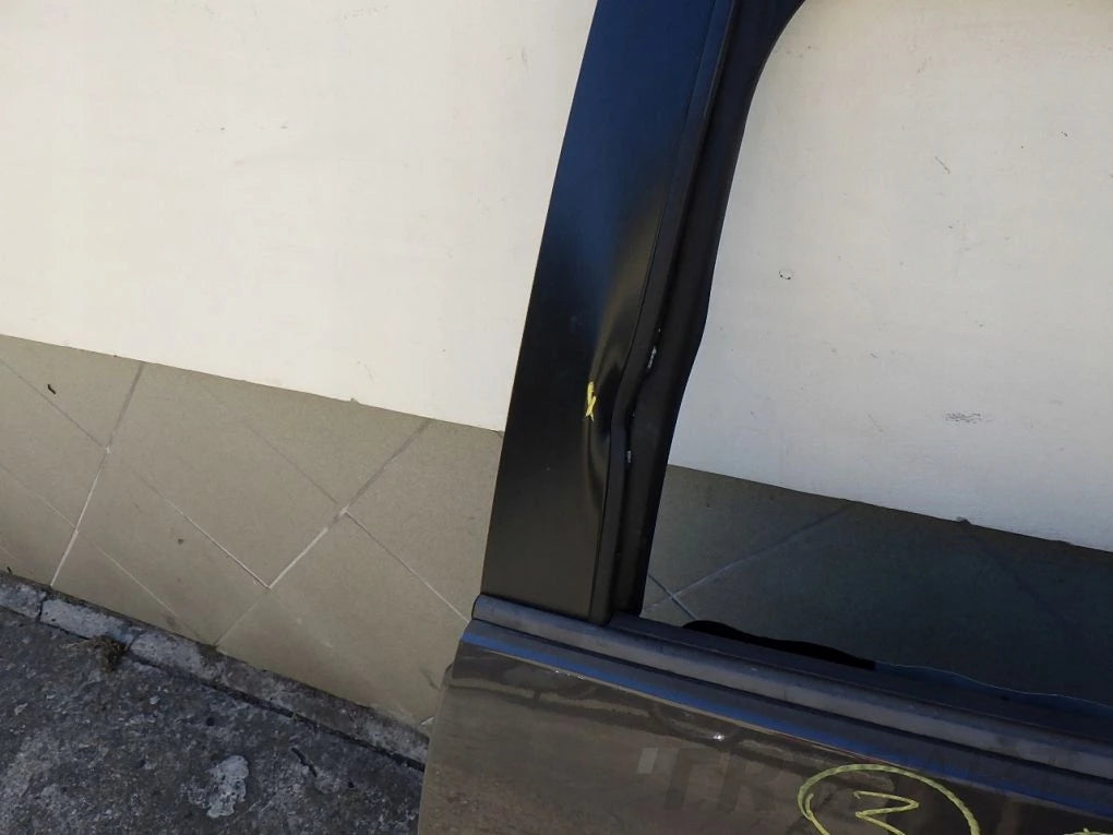 TOYOTA YARIS 4 IV P21 2020- Rear Left Door