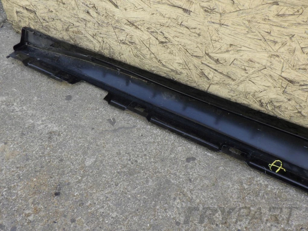 AUDI A5 SPORTBACK 8W 8W8 20- Right Sill Strip