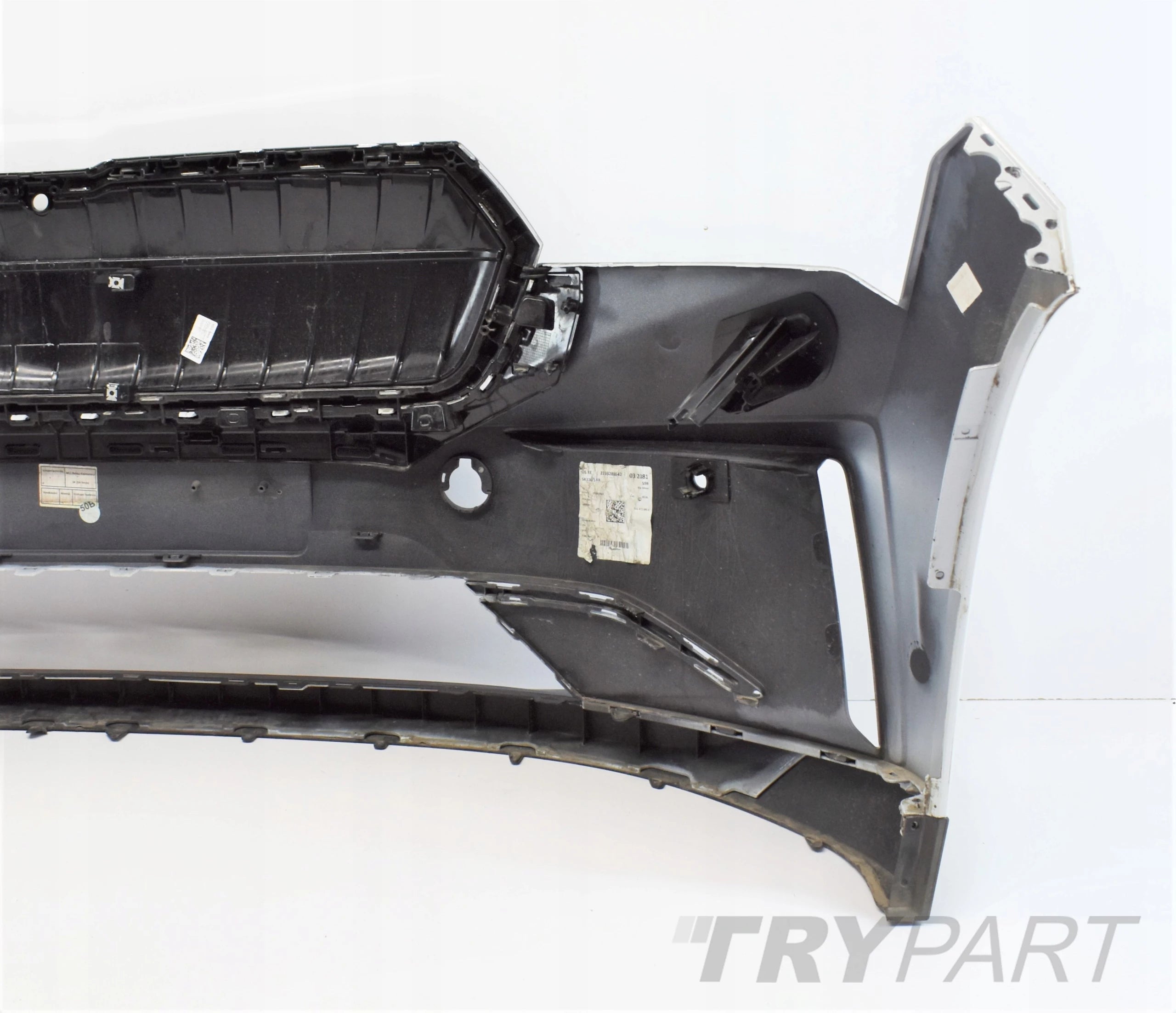 SKODA ENYAQ 5LA FRONT BUMPER EXCELLENT CONDITION