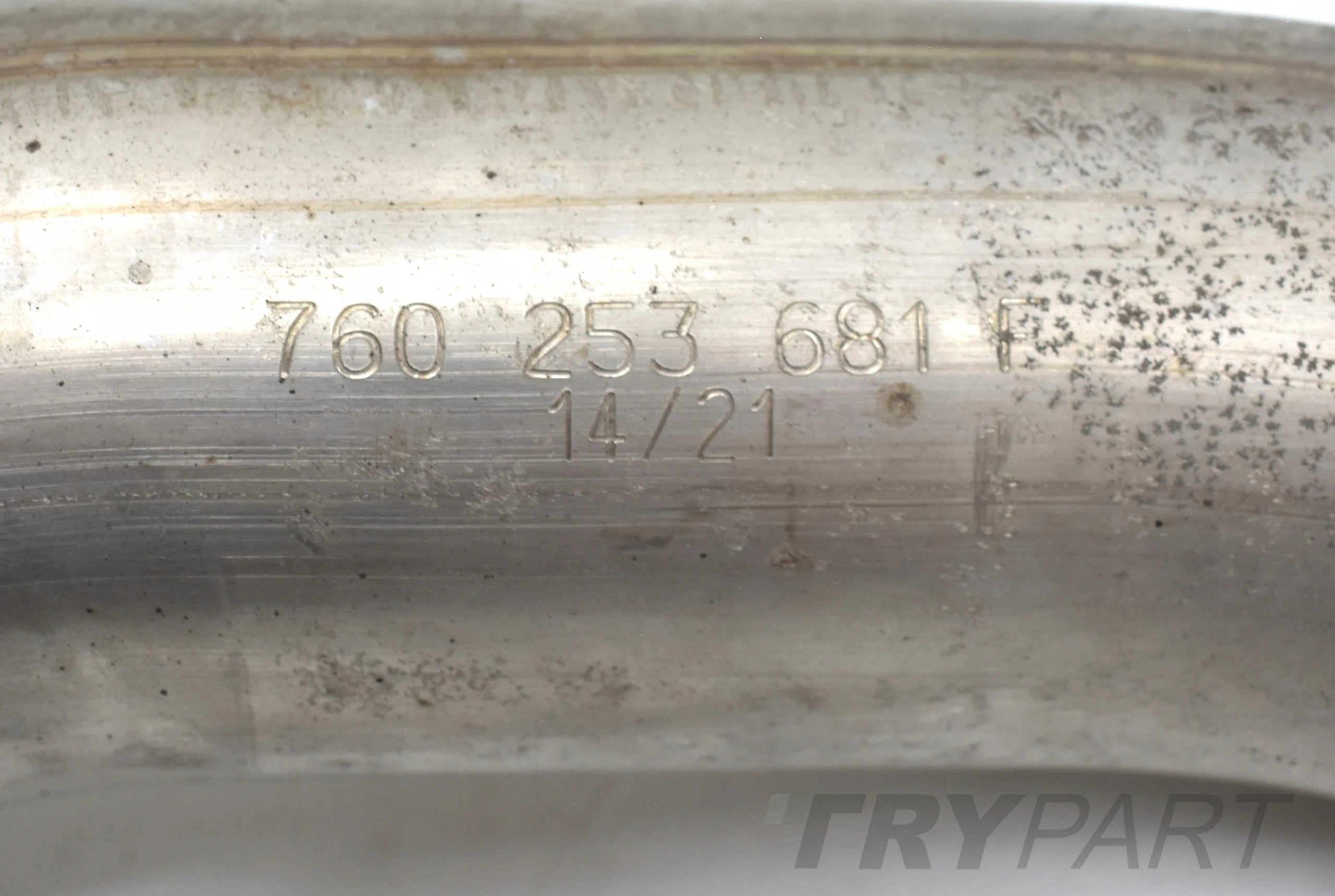 VW TOUAREG III 760 EXHAUST TIP LEFT ORG 760253681F