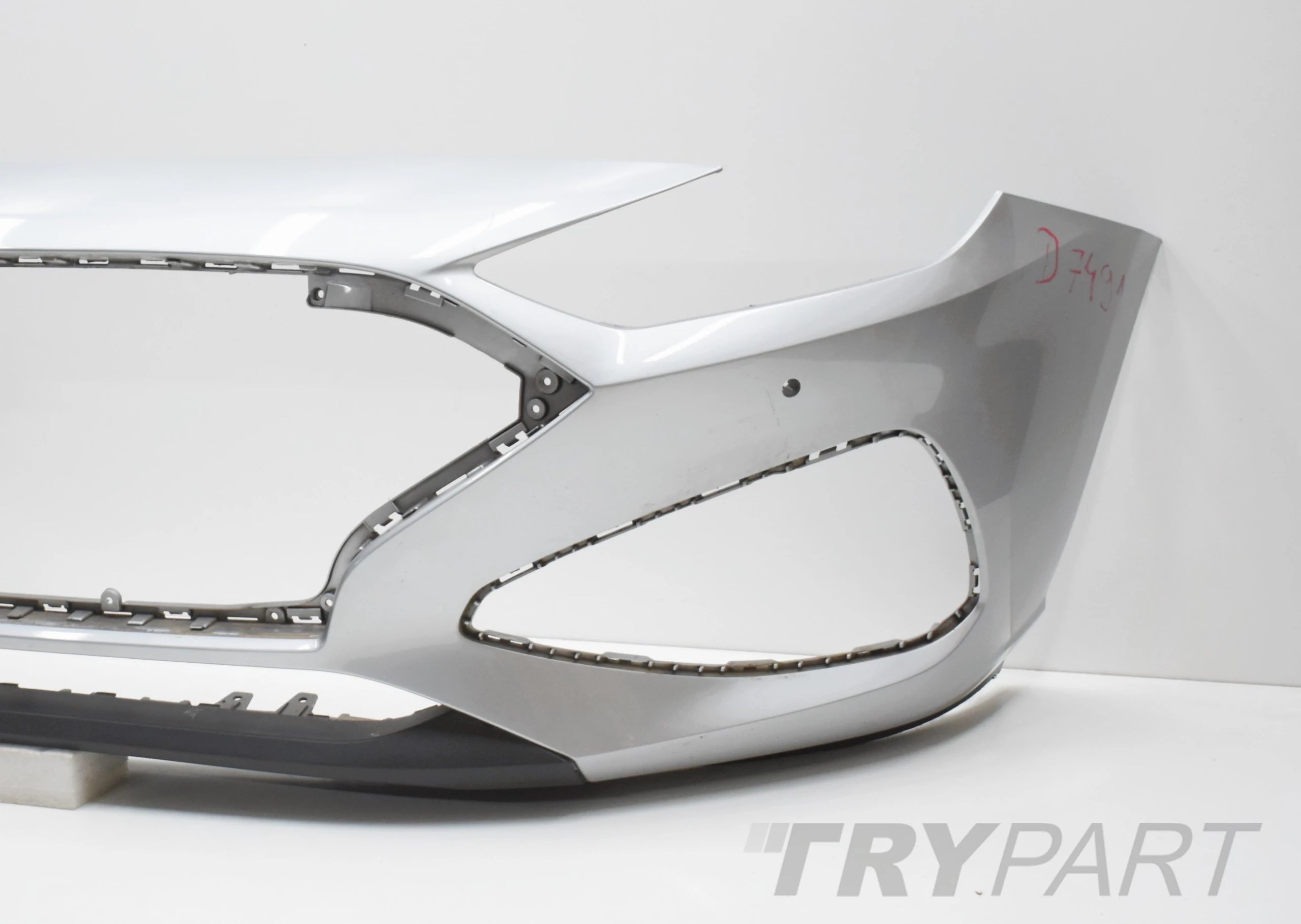 HYUNDAI I30 III LIFT FRONT BUMPER ORIGINAL + BOTTOM
