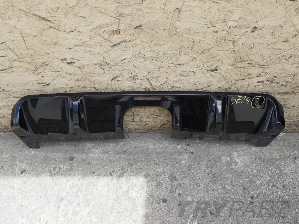 MINI COOPER WORKS JCW F55 LCI LIFT 2020- Rear Bumper Diffuser Spoiler