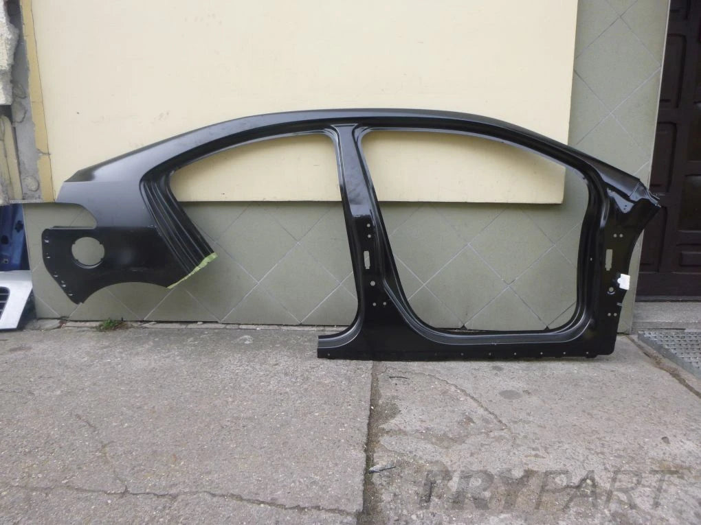 Opel Ampera Chevrolet Volt Rear Right Fender