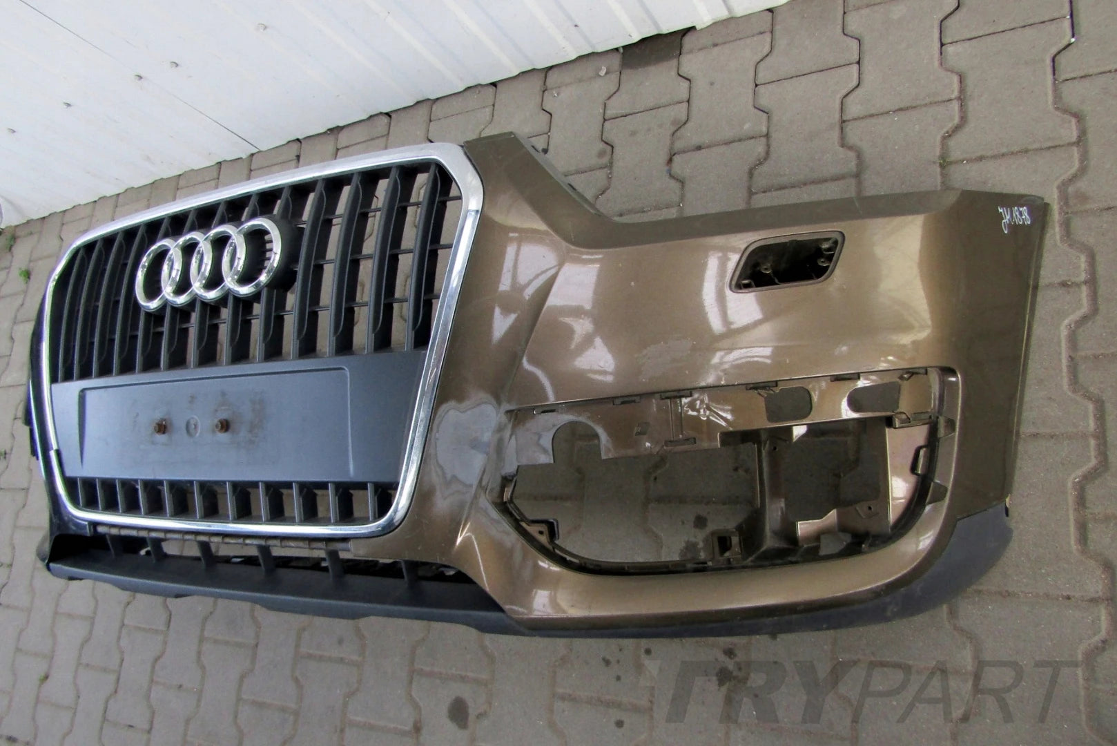Front Bumper Audi Q3 8U0 11-14