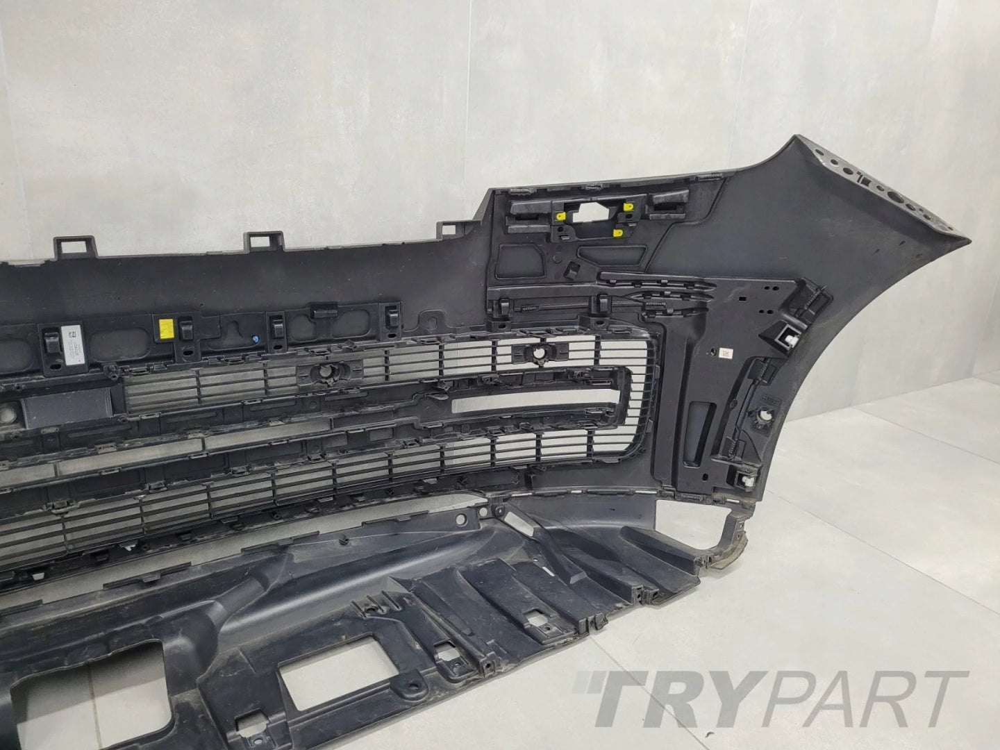 Front Bumper for Range Rover Vogue V L460 (2021-2024)