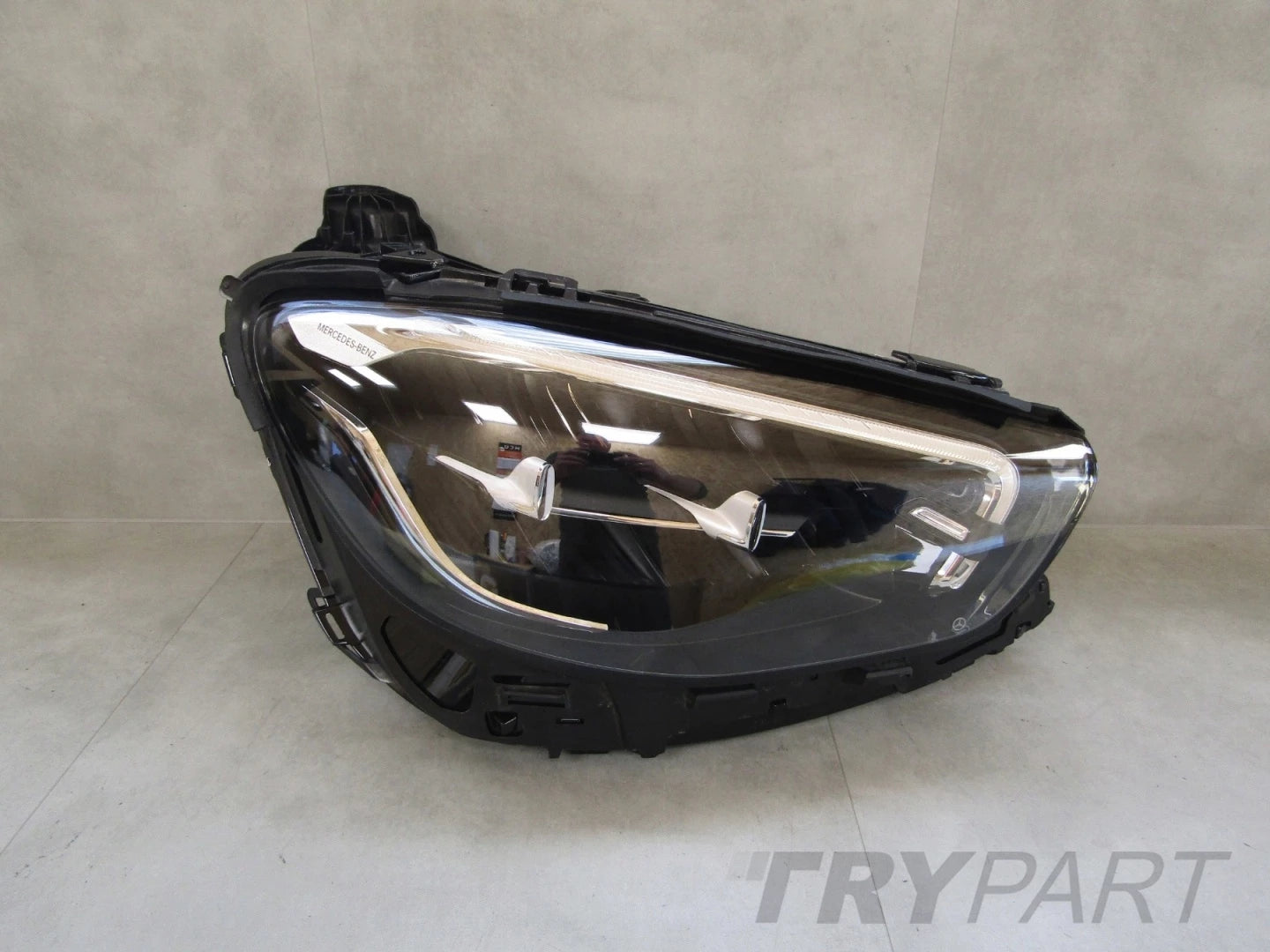Headlight Mercedes E-Class W213 213 LED LIFT 20- RH RIGHT A2139067609