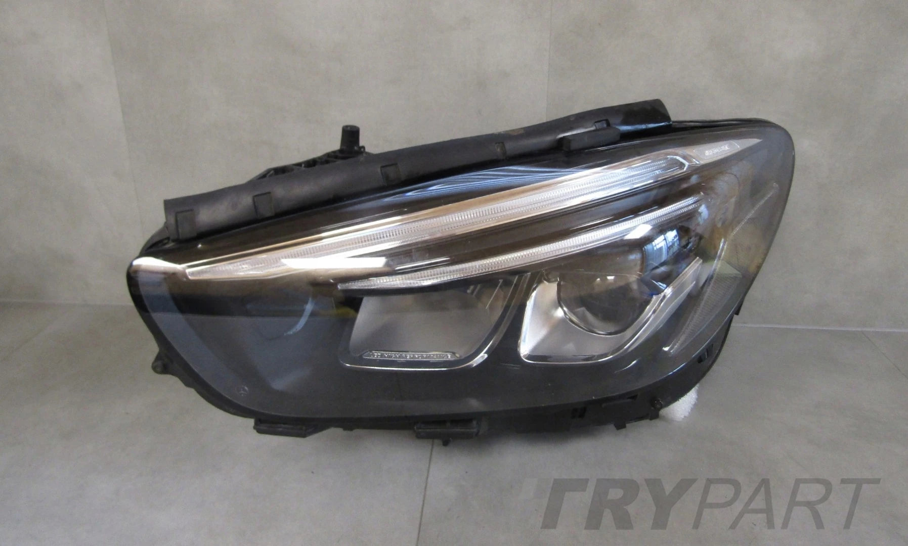 MERCEDES B CLASS 247 W247 LED PERFORMANCE 18-22 LH HEADLIGHT A2479062503