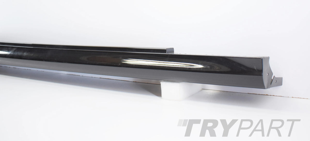 MERCEDES CLS W257 RIGHT SILL COVER ORG