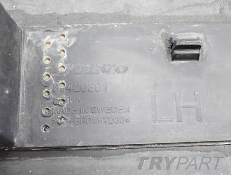 VOLVO V90 II LEFT SILL COVER ORG