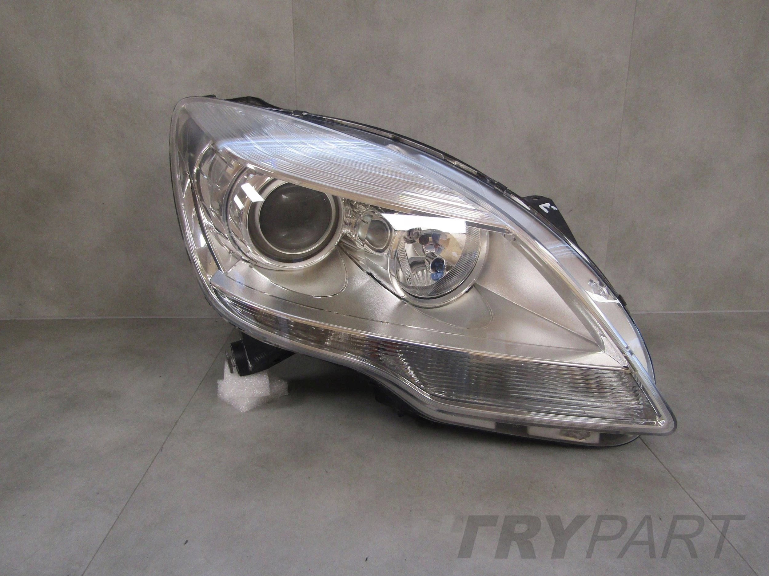 MERCEDES R CLASS LIFT HEADLIGHT LENS RIGHT RH 2518202861 09-14