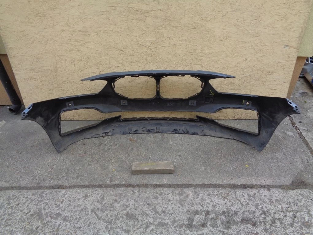 BMW 1 F40 2019- Front Bumper