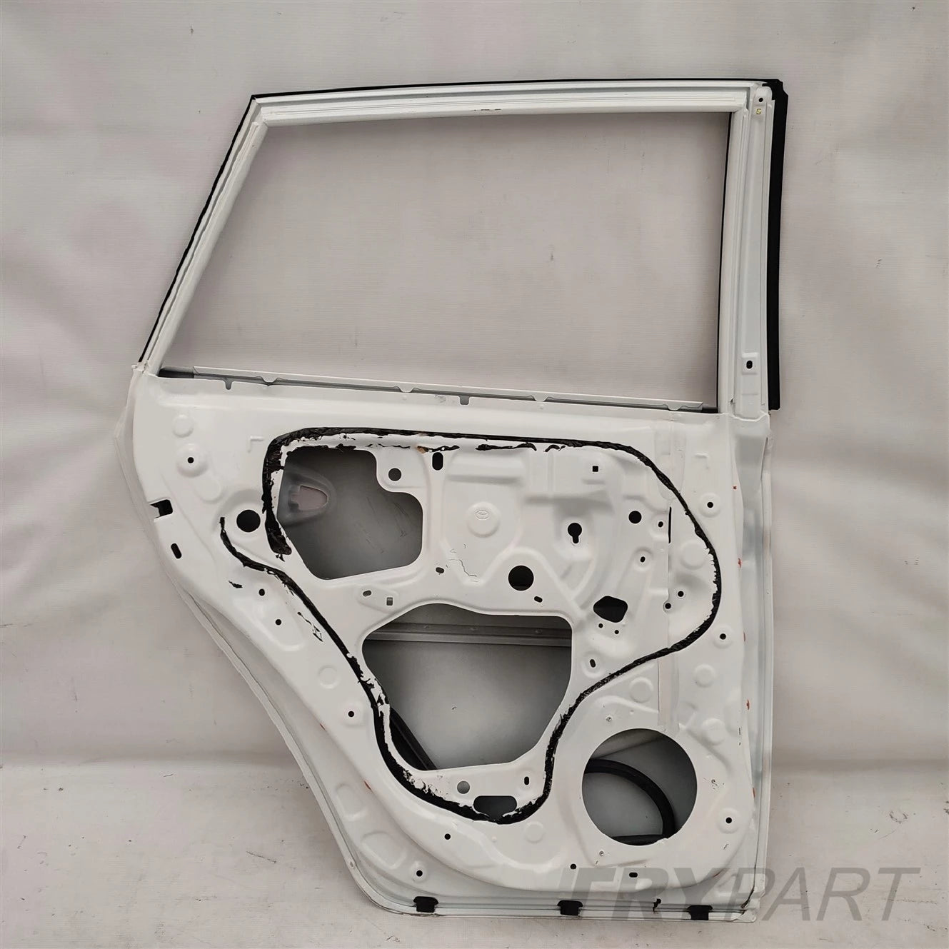 REAR LEFT DOOR TOYOTA AURIS II 2 HB