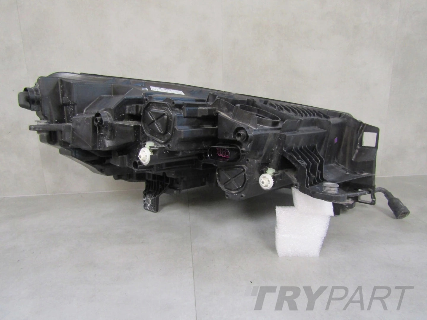 Front Lamp Skoda Enyaq FULL LED LEFT 20- 5LB941015B