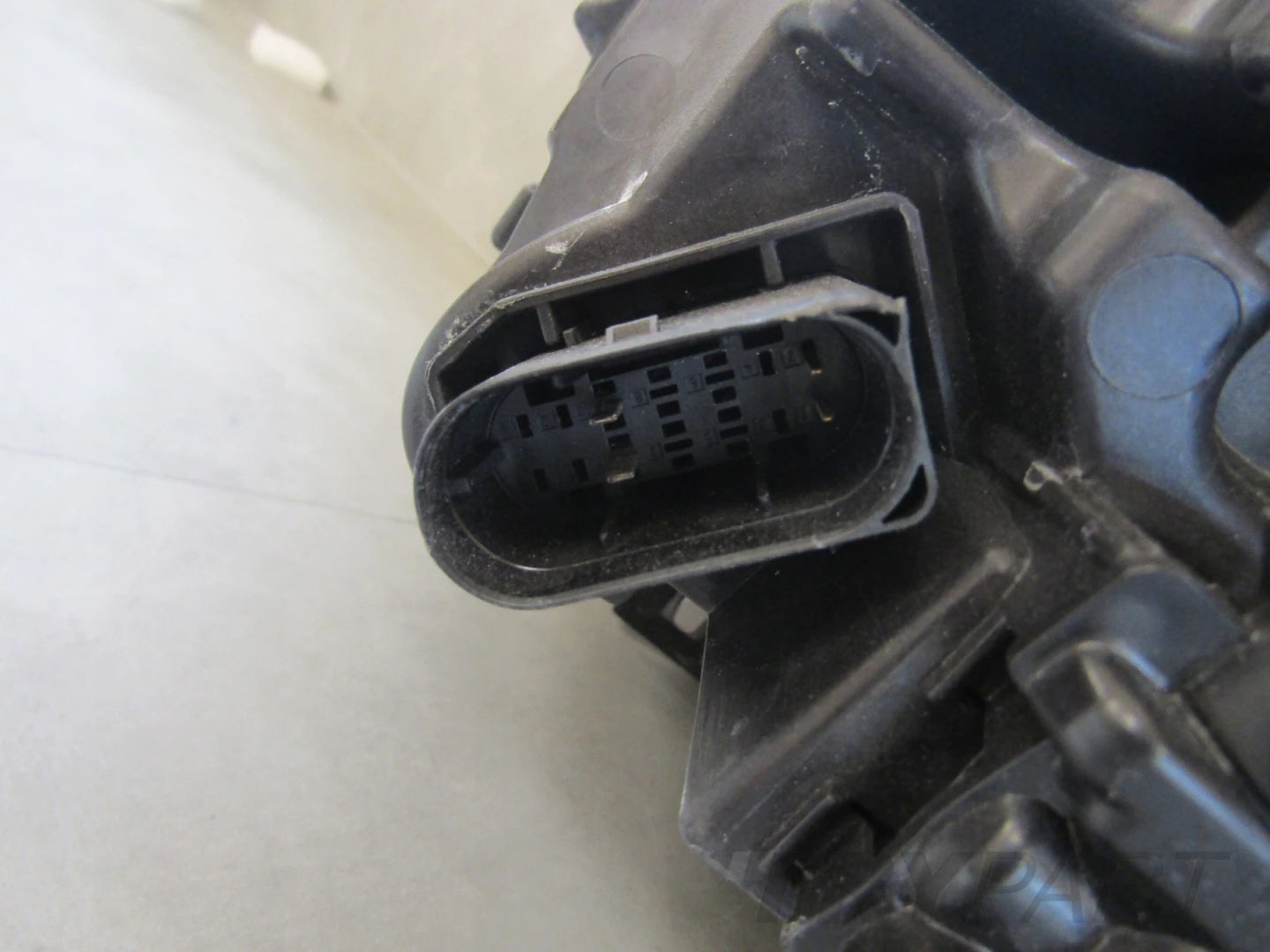 MERCEDES B CLASS W247 LIFT MULTIBEAM 23- HEADLIGHT RH A2479061404