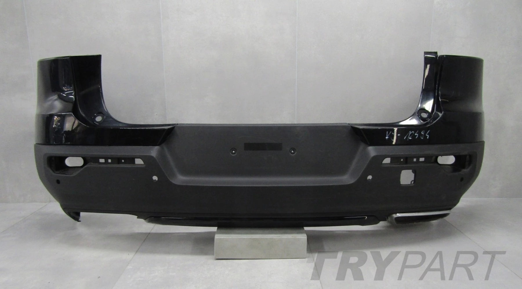 Rear Bumper Volvo XC40 R-DESIGN 2017-