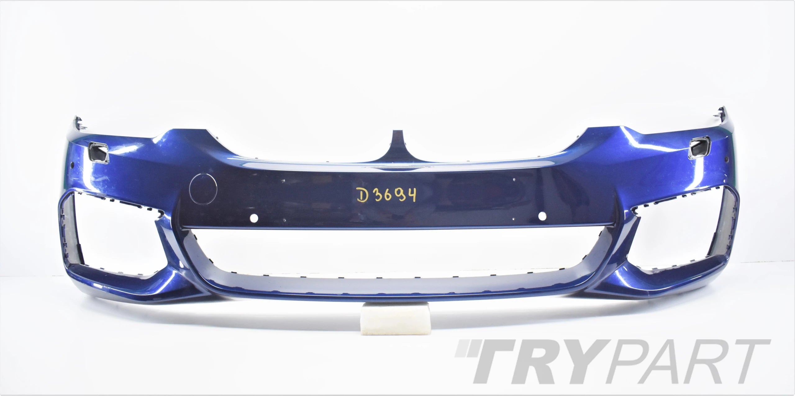 BMW 5 G30 G31 M PACKAGE FRONT BUMPER SUPER CONDITION