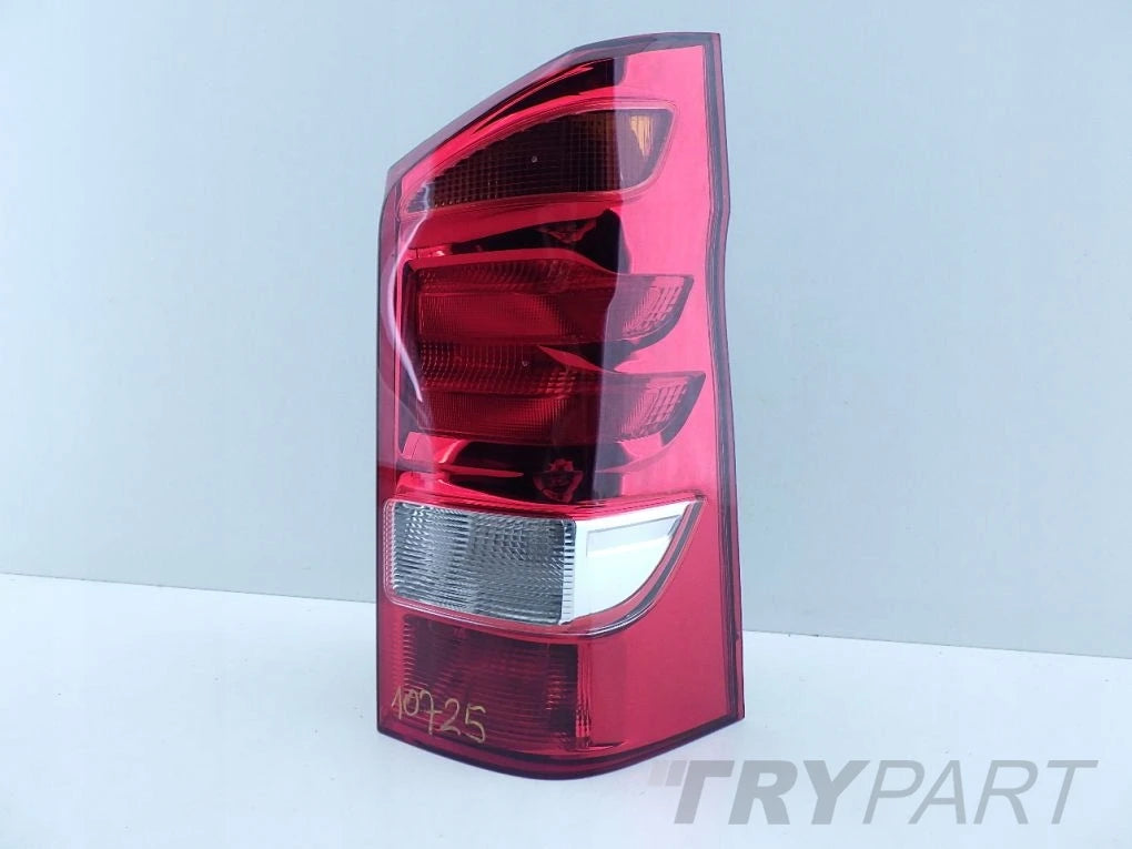 MERCEDES VITO 447 W447 14- Right Tail Lamp