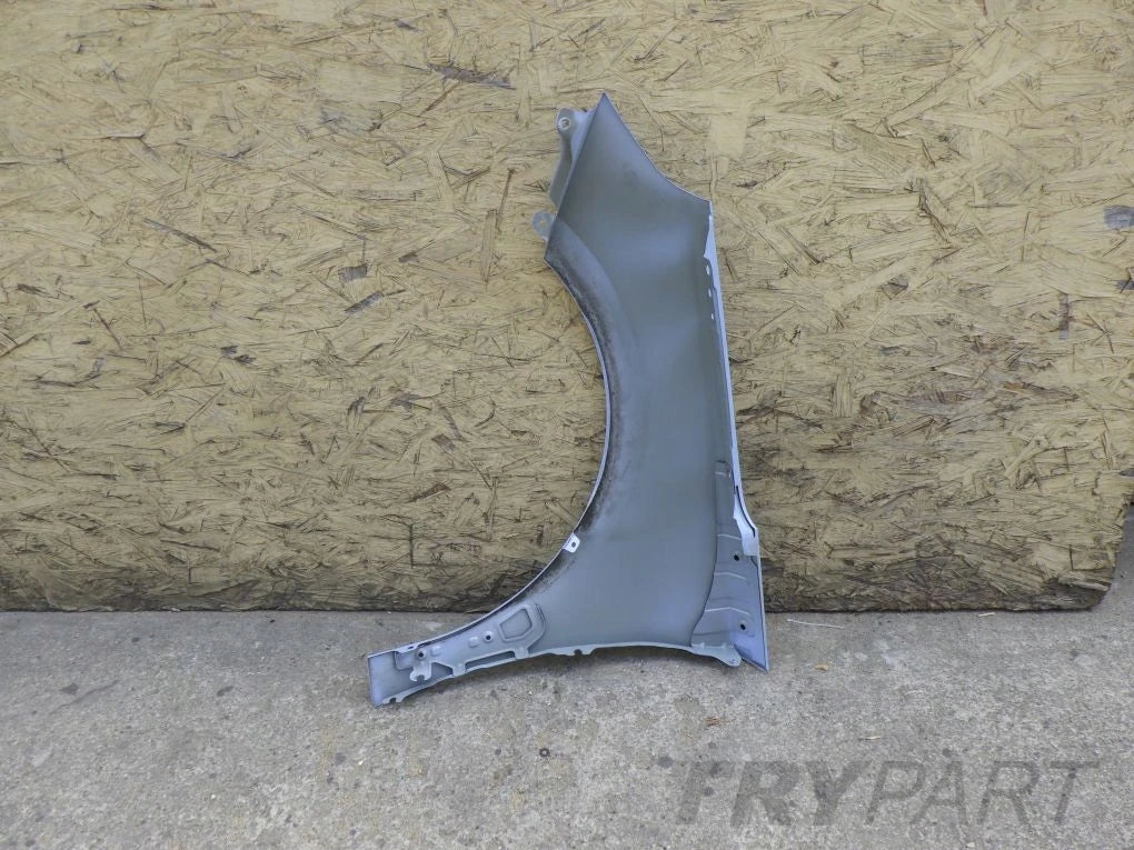 HYUNDAI I30 i 30 III 3 17- front right fender