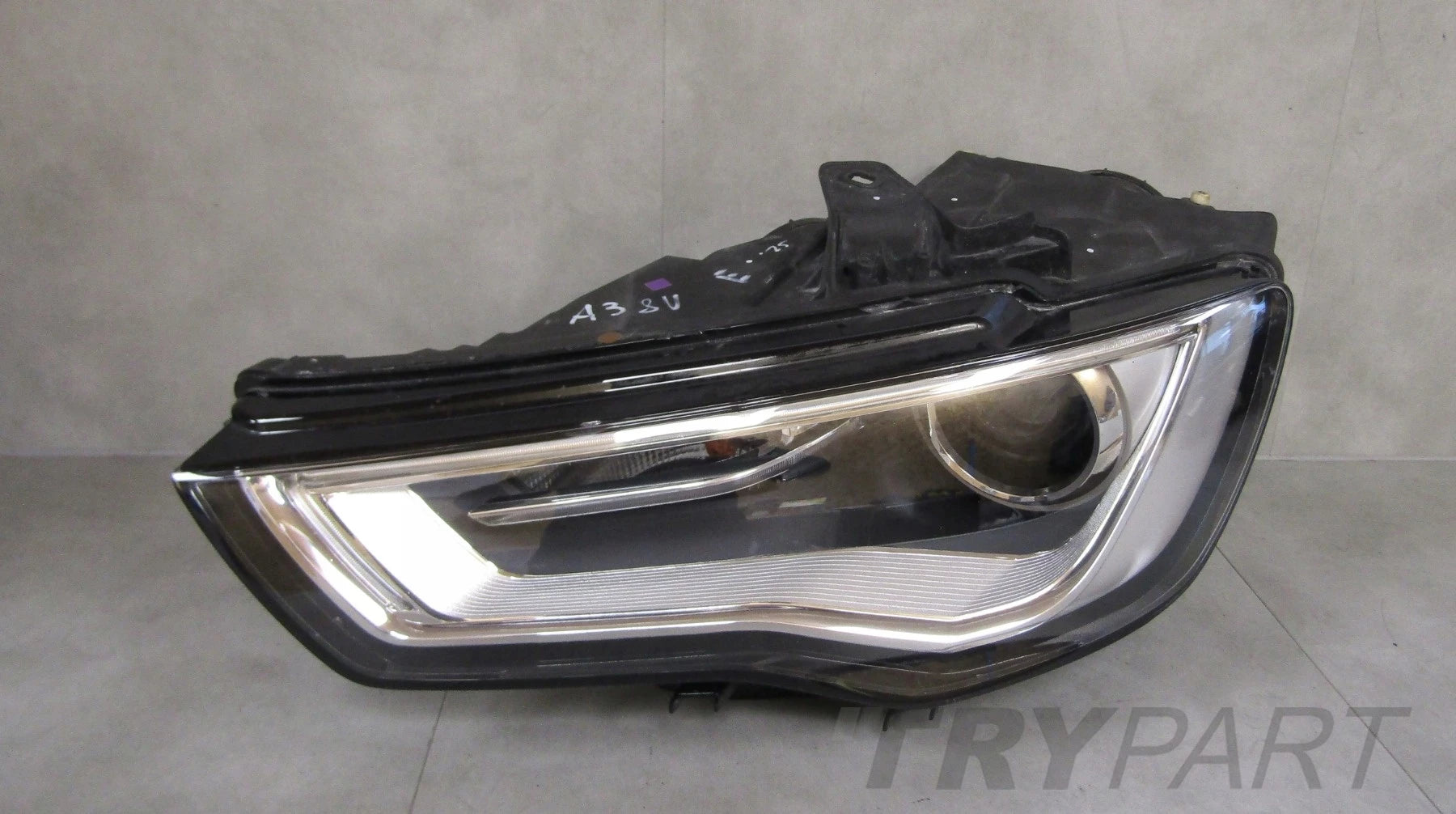 AUDI A3 8V0 8V XENON HEADLIGHT NON-SWIVEL 12-16 LH LEFT