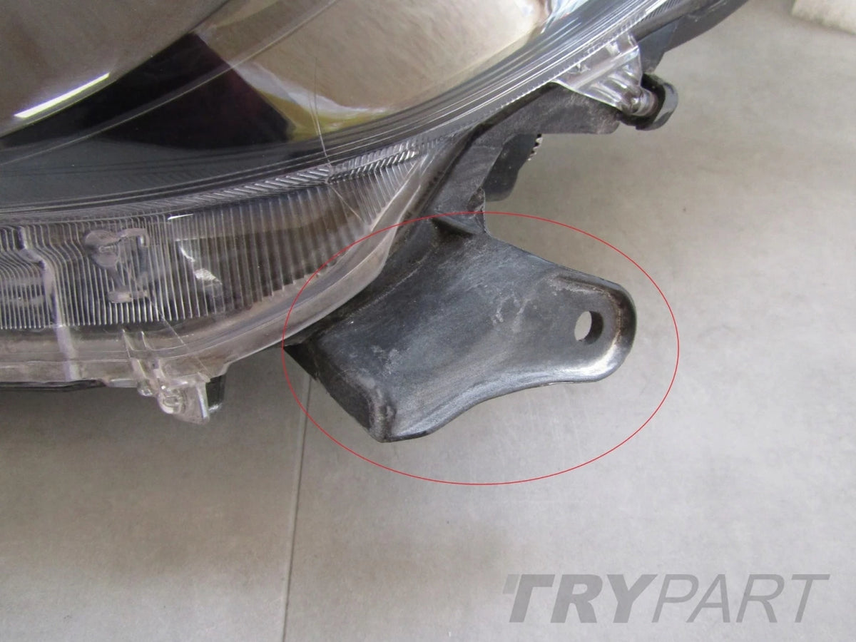 Front Headlight Toyota Yaris 4 IV MAZDA 2 STANDARD LENS 20- LH