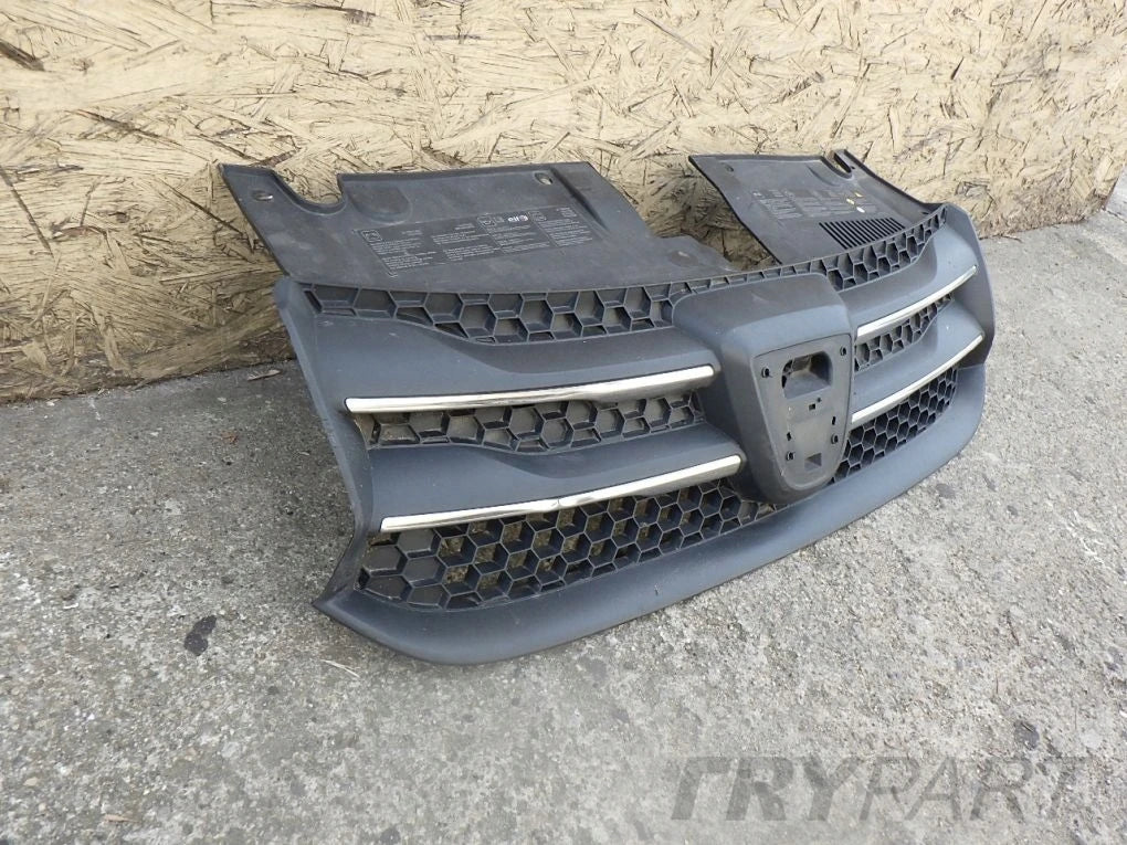 DACIA SANDERO 2 II LOGAN 12- front grille