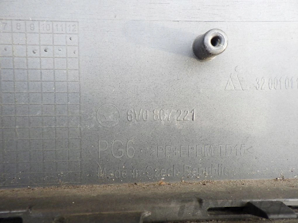 SKODA FABIA III 3 6V0 2014- Front Bumper Cover