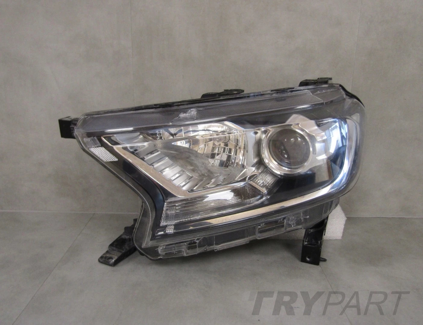 HEADLIGHT FOR FORD RANGER 3 III LIFT 15-18 STANDARD LENS LH LEFT