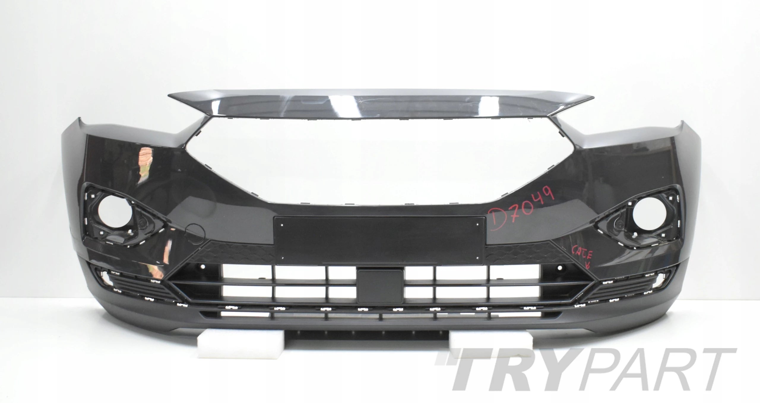 SEAT TARRACO 5JF FRONT BUMPER ORG + GRILLES