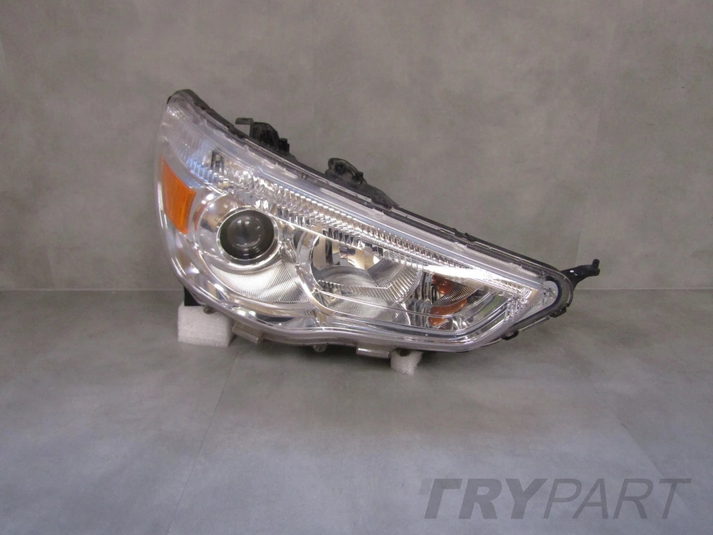 Front Lamp Mitsubishi ASX LIFT STANDARD 12-19 RH