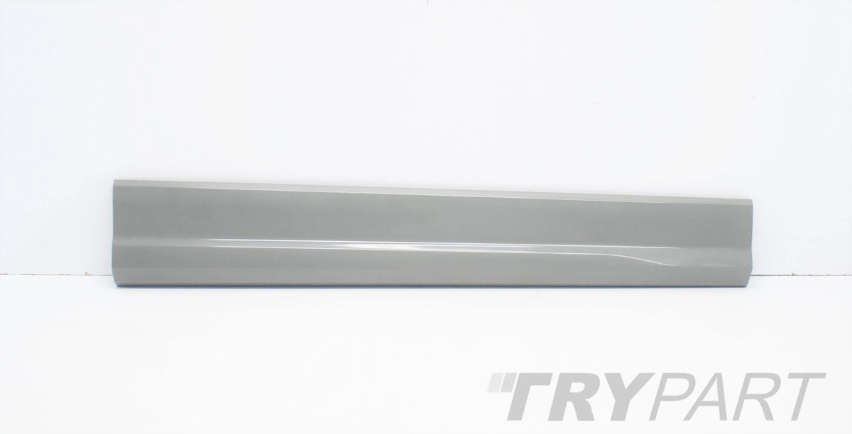 AUDI Q2 81A RIGHT FRONT DOOR MOLDING ORG