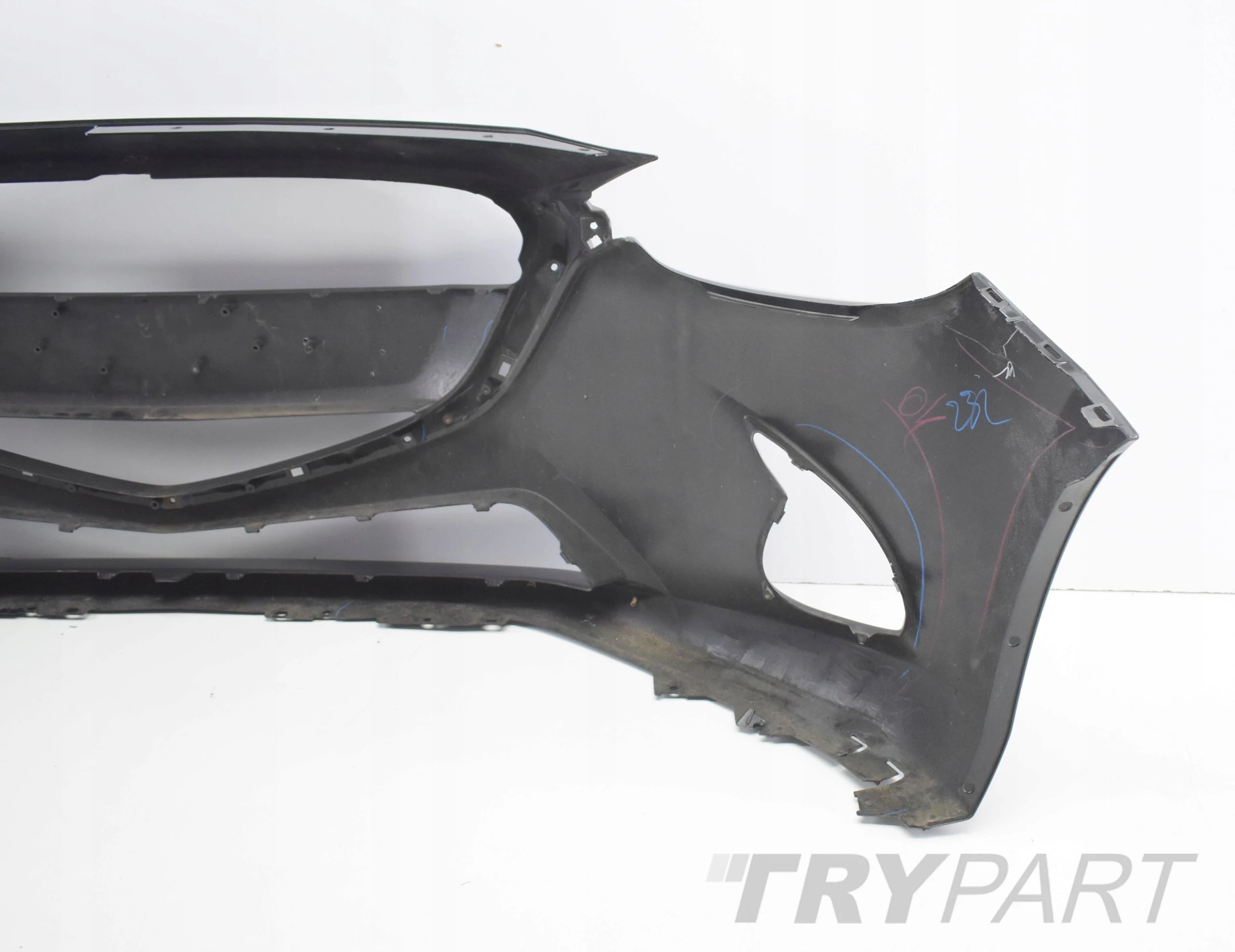 MAZDA II LIFT FRONT BUMPER EXCELLENT ORIGINAL CONDITION