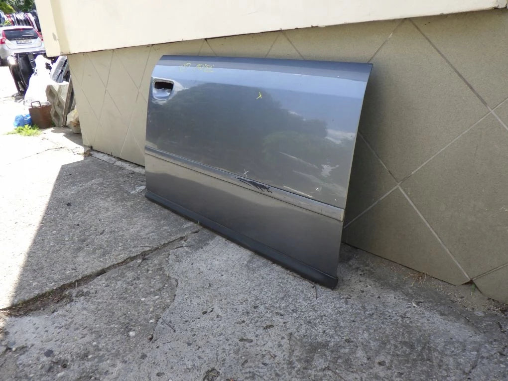 AUDI A4 B7 06- Front Right Door