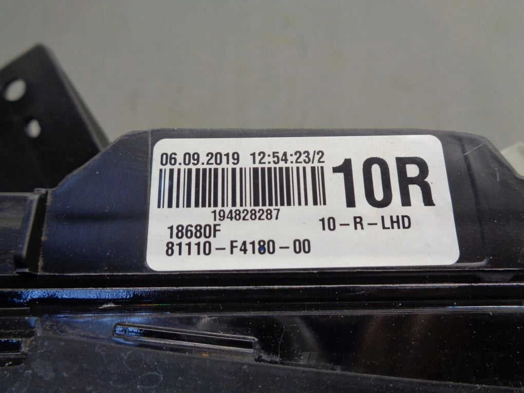 TOYOTA C-HR CHR FULL LED LIFT 18- Front Right
