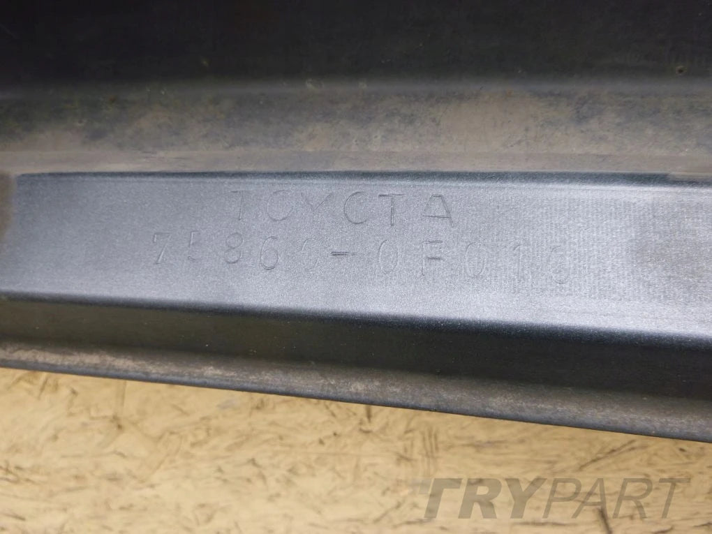 TOYOTA VERSO 09- Left Sill Molding